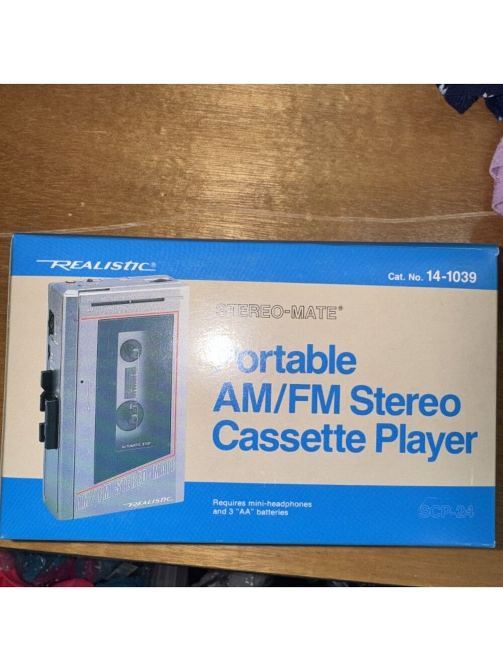 VTG Realistic SCP-24 cassette player am fm stereo portable New